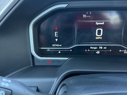 Used 2024 GMC Sierra 2500 Denali w/ Denali Reserve Package image 20