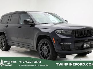 Used 2023 Jeep Grand Cherokee L Summit video 1