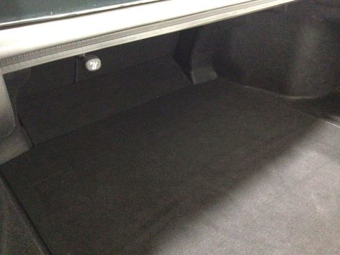 Used 2024 Toyota Camry SE image 22