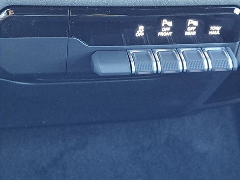 New 2026 RAM 1500 Express image 11