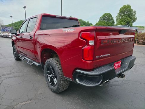 Used 2021 Chevrolet Silverado 1500 LT Trail Boss AWD/4WD image 3