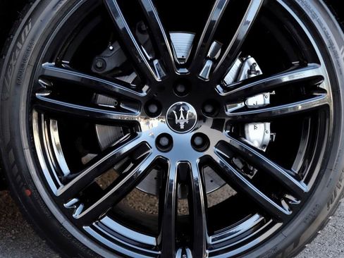 Used 2022 Maserati Quattroporte Modena image 92