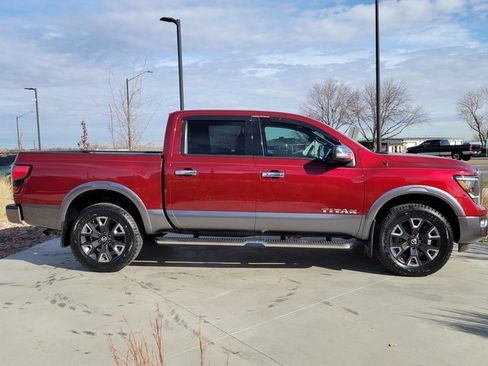 Used 2021 Nissan Titan Platinum Reserve w/ Moonroof Package image 3