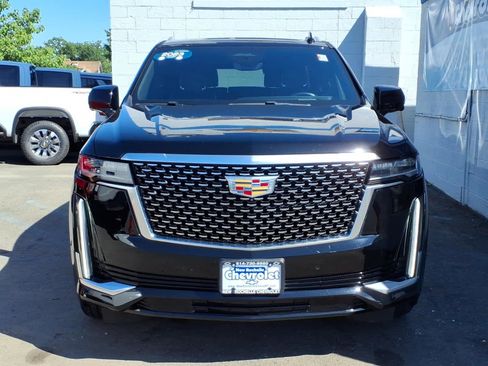 Used 2023 Cadillac Escalade Premium Luxury w/ Performance Package AWD/4WD image 2