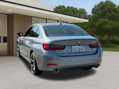 Used 2025 BMW 330i Sedan w/ Convenience Package image 11