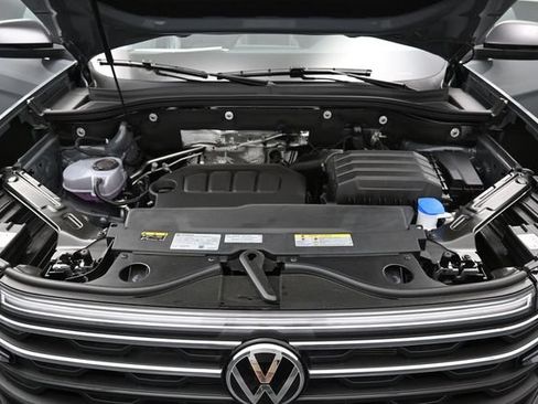 New 2026 Volkswagen Atlas Peak Edition AWD/4WD image 15