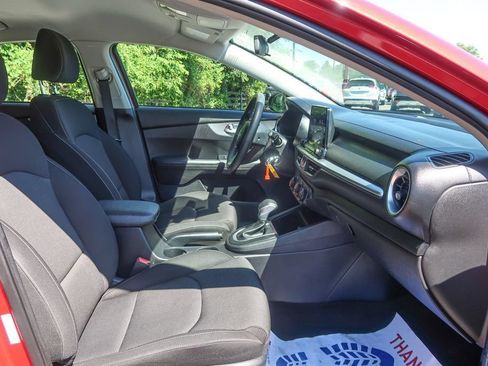 Used 2023 Kia Forte LXS FWD image 16