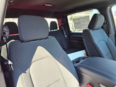 New 2026 RAM 1500 Big Horn AWD/4WD image 27