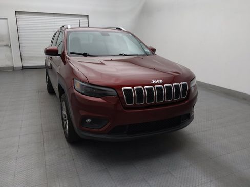 Used 2019 Jeep Cherokee Latitude Plus w/ Comfort/Convenience Group FWD image 14