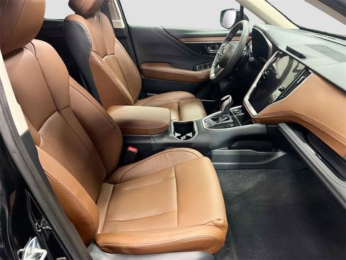 Used 2025 Subaru Outback Touring XT w/ Popular Package #2 image 30