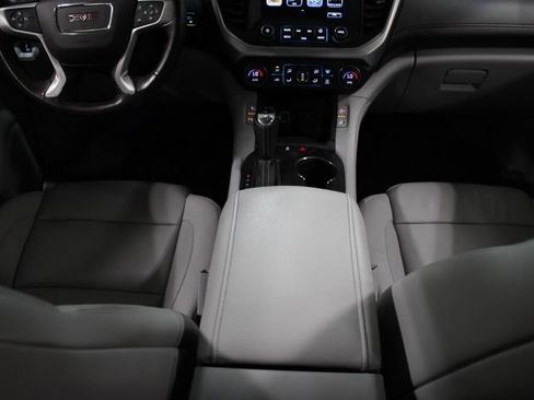 Used 2017 GMC Acadia SLT image 31