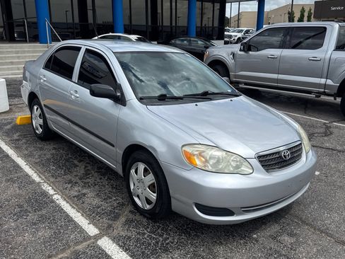 Used 2007 Toyota Corolla CE FWD image 2