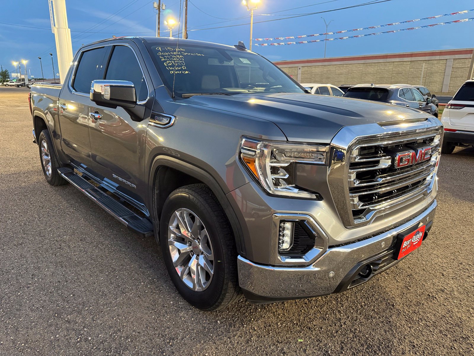 Used 2021 GMC Sierra 1500 SLT RWD image 1