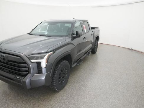 New 2026 Toyota Tundra SR5 image 3
