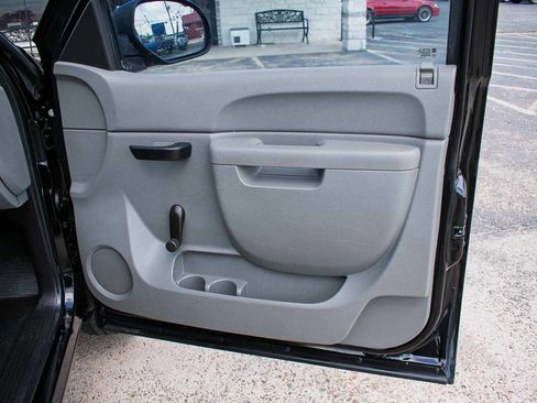 Used 2011 Chevrolet Silverado 1500 W/T w/ LS Package image 25