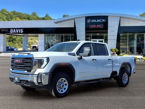 Used 2024 GMC Sierra 2500 Pro image 2