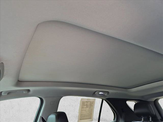 Used 2024 Chevrolet Equinox Premier AWD/4WD image 16