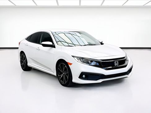 Used 2021 Honda Civic Sport image 3