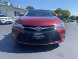 Used 2016 Toyota Camry image 2