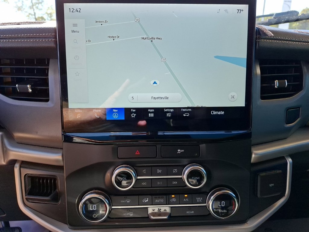 Used 2022 Ford Expedition XLT RWD image 23