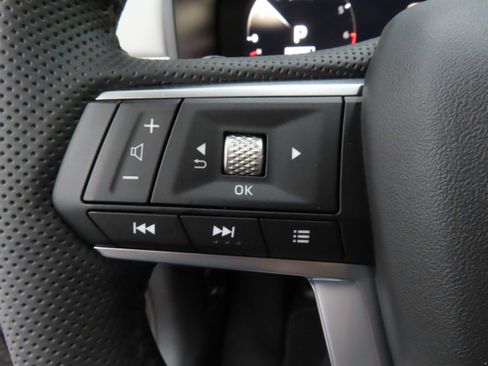 New 2026 Mitsubishi Outlander SE FWD image 12