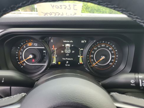 New 2025 Jeep Wrangler Sport S AWD/4WD image 15