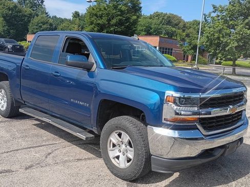 Used 2017 Chevrolet Silverado 1500 LT AWD/4WD image 8