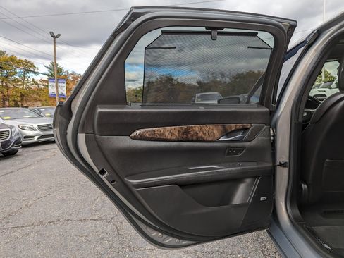 Used 2018 Cadillac CT6 Luxury image 38