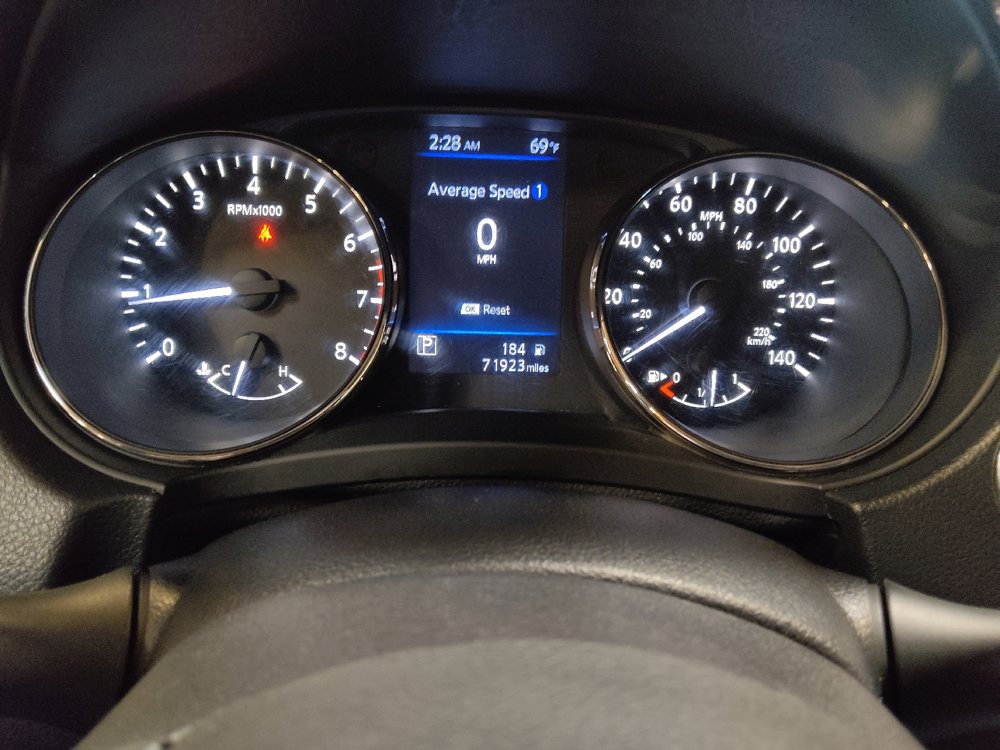 Used 2019 Nissan Rogue SV FWD image 23