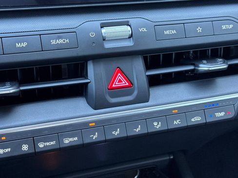 New 2026 Kia K4 LXS image 19