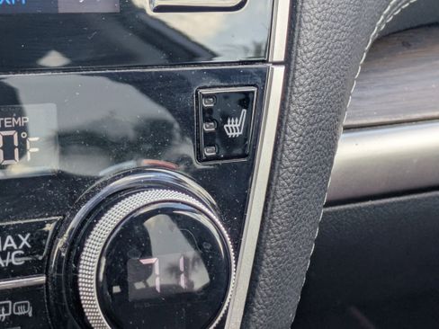 Used 2019 Subaru Outback 2.5i Touring image 21