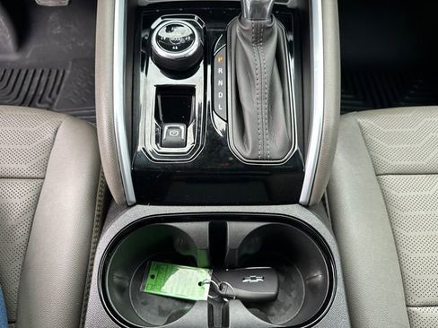 Used 2025 Chevrolet Colorado ZR2 image 33