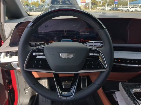 New 2026 Cadillac Optiq Sport 2 w/ LPO, Floor Liner Package RWD image 34