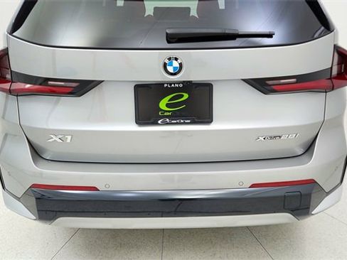 Used 2025 BMW X1 xDrive28i image 11