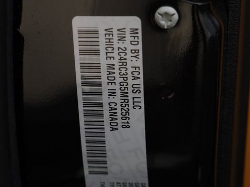 Used 2021 Chrysler Pacifica Pinnacle image 26