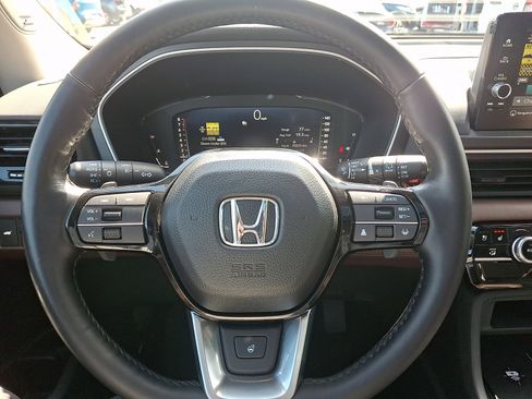 Certified 2024 Honda Pilot Elite image 18