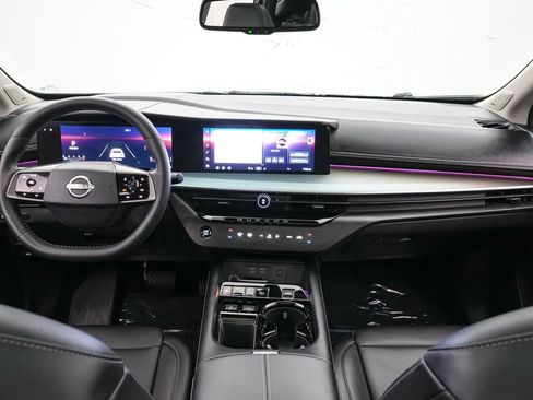 Used 2025 Nissan Murano SL AWD/4WD image 14