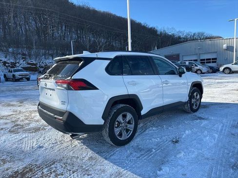 Certified 2025 Toyota RAV4 XLE image 9