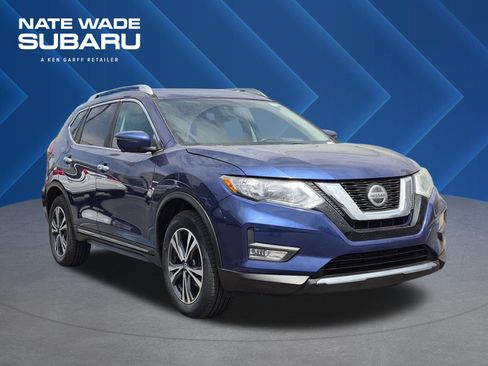Used 2018 Nissan Rogue SL AWD/4WD image 1