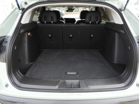 Used 2025 Chevrolet Trax ACTIV w/ Sunroof Package image 29