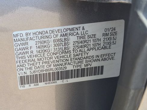 Used 2024 Acura MDX Type S AWD/4WD image 32