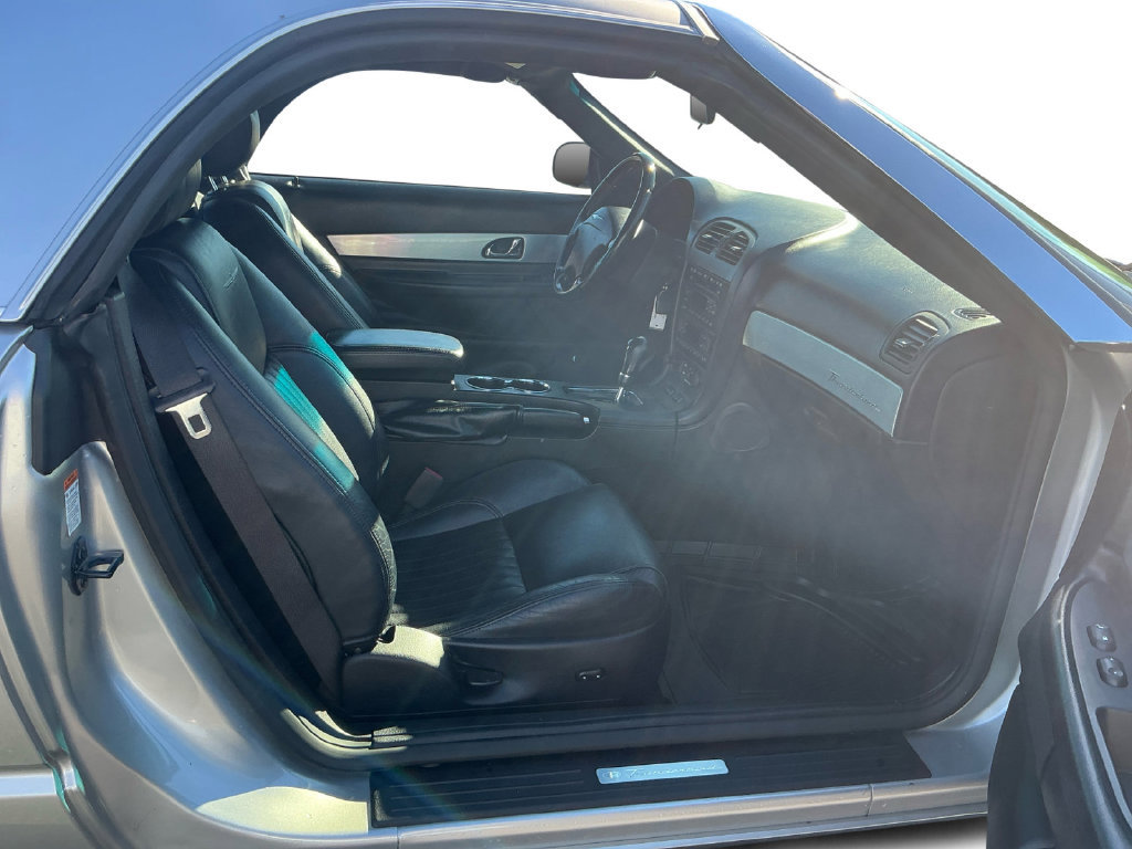Used 2004 Ford Thunderbird RWD image 22
