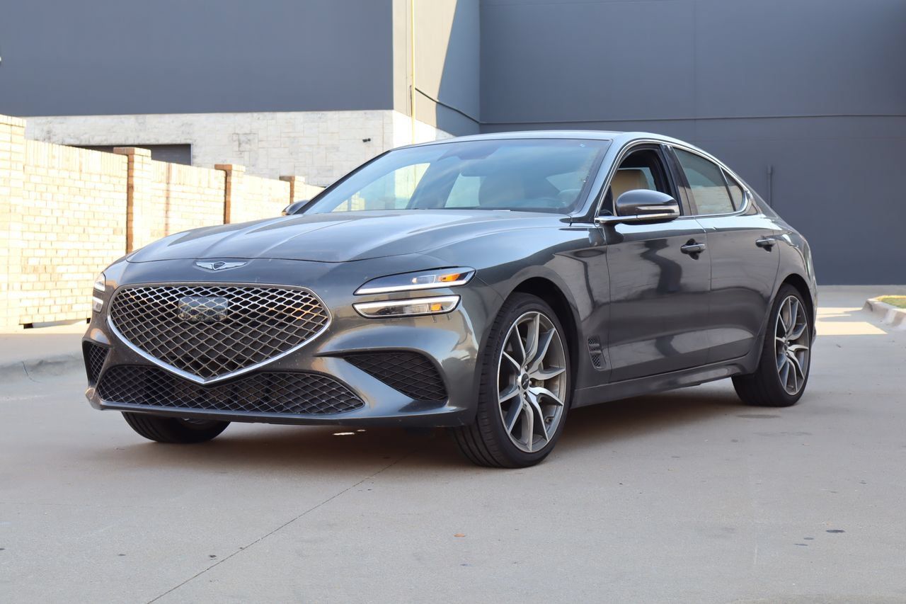 Used 2025 Genesis G70 2.5T RWD image 2