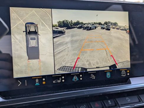 Used 2025 Chevrolet Silverado 2500 LT w/ Trail Boss Package AWD/4WD image 20