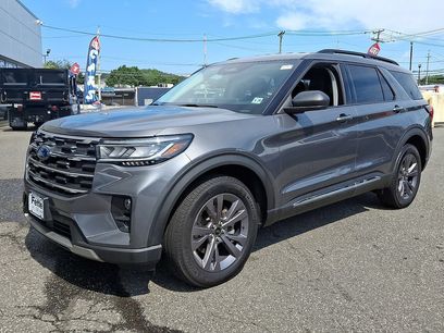 Certified 2025 Ford Explorer Active w/ Active Comfort Package
