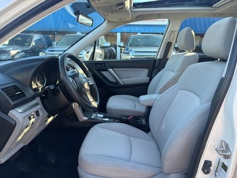Used 2015 Subaru Forester 2.5i Premium w/ All-Weather Package image 9