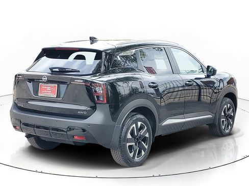 New 2026 Nissan Kicks SV w/ SV Premium Package AWD/4WD image 4