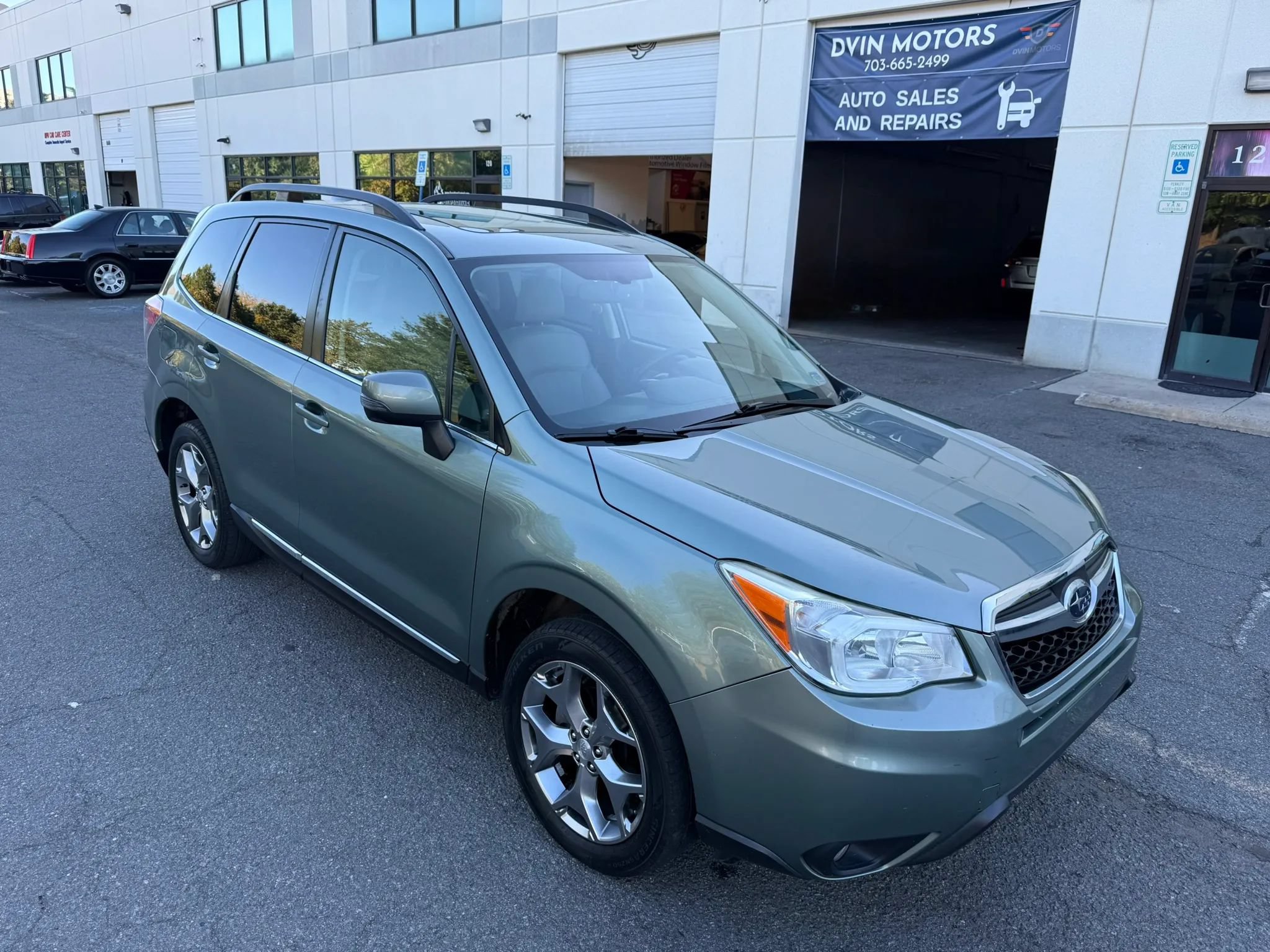 Used 2016 Subaru Forester 2.5i Touring w/ Popular Package #2 AWD/4WD image 16