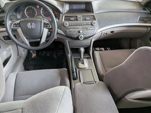 Used 2011 Honda Accord LX image 16