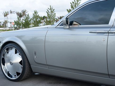 Used 2005 Rolls-Royce Phantom Sedan RWD image 85